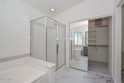 6277 W Blackhawk Drive, Glendale, AZ 85308 - Photo 17
