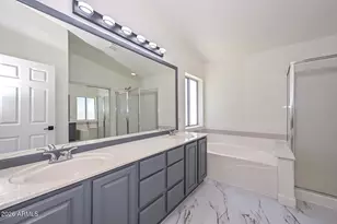 6277 W Blackhawk Dr, Glendale, AZ 85308 - Photo 17