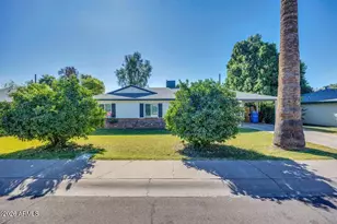 1107 E Marlette Ave, Phoenix, AZ 85014 - Photo 1