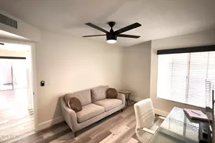 11840 N 40th Way, Phoenix, AZ 85028 - Photo 31
