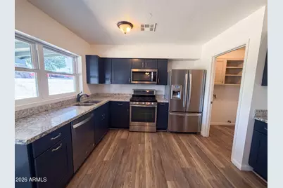 2115 W Danbury Road, Phoenix, AZ 85023 - Photo 7