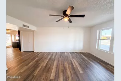 2115 W Danbury Road, Phoenix, AZ 85023 - Photo 9