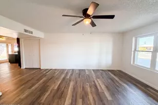 2115 W Danbury Rd, Phoenix, AZ 85023 - Photo 9