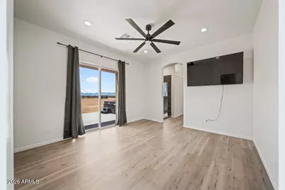 49102 N 530th Avenue, Aguila, AZ 85320 - Photo 17