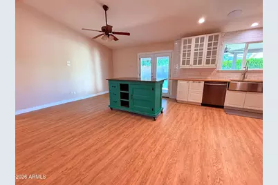 306 E Houston Avenue, Gilbert, AZ 85234 - Photo 7