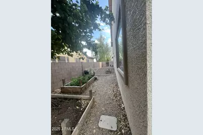 576 E Julian Drive, Gilbert, AZ 85295 - Photo 37