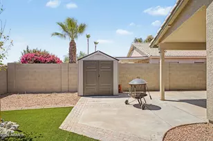 15595 N Lasso Dr, Surprise, AZ 85374 - Photo 39