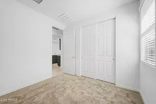 8035 W Berkeley Rd, Phoenix, AZ 85035 - Photo 25