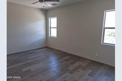 48111 N 7th Avenue, New River, AZ 85087 - Photo 15