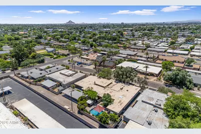 3736 E Montecito Avenue, Phoenix, AZ 85018 - Photo 41