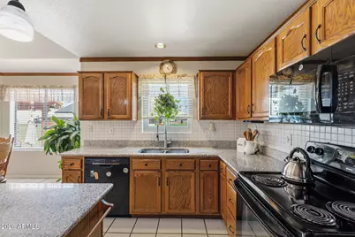 6006 W Villa Maria Drive, Glendale, AZ 85308 - Photo 13