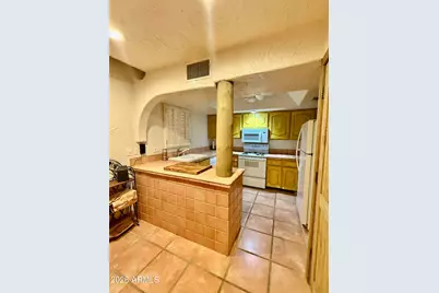 4303 E Cactus Road #110, Phoenix, AZ 85032 - Photo 9