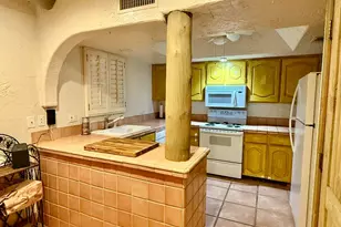 4303 E Cactus Rd, Phoenix, AZ 85032 - Photo 9