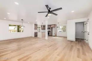 12602 N 24th St, Phoenix, AZ 85032 - Photo 9