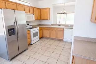 20863 N Sequoia Crest Dr, Surprise, AZ 85387 - Photo 9