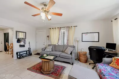 2011 E Bramble Avenue, Mesa, AZ 85204 - Photo 5