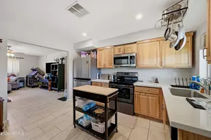2011 E Bramble Ave, Mesa, AZ 85204 - Photo 7