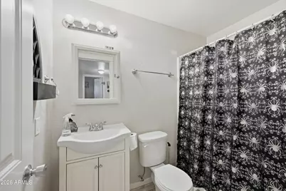 2011 E Bramble Avenue, Mesa, AZ 85204 - Photo 15