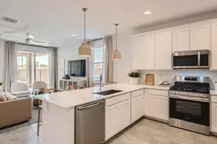 2137 W Rutledge Ave, Apache Junction, AZ 85120 - Photo 3