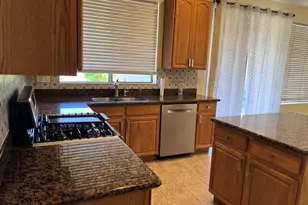 5405 W Angela Dr, Glendale, AZ 85308 - Photo 11