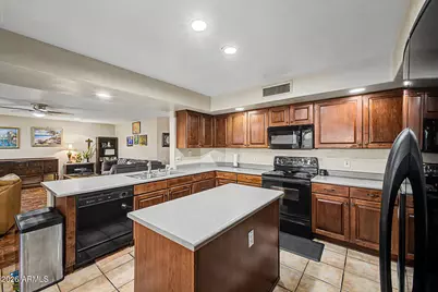 27621 N 47th Street, Cave Creek, AZ 85331 - Photo 13