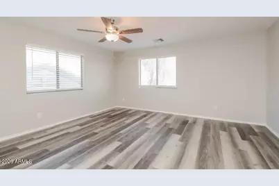 10904 W Minnezona Avenue, Phoenix, AZ 85037 - Photo 5