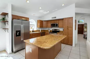 5734 E Gelding Dr, Scottsdale, AZ 85254 - Photo 11