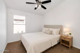 5734 E Gelding Dr, Scottsdale, AZ 85254 - Photo 19