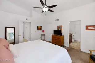 5734 E Gelding Dr, Scottsdale, AZ 85254 - Photo 13
