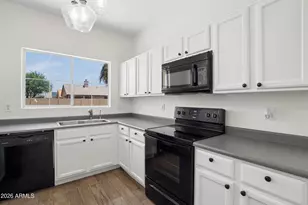 15558 N 136th Ln, Surprise, AZ 85374 - Photo 5