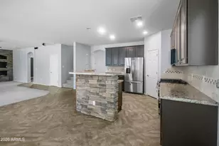 8352 W Molly Ln, Peoria, AZ 85383 - Photo 9