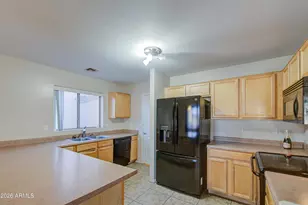 11331 W Brittlewood Dr, Phoenix, AZ 85037 - Photo 13