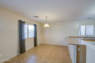 11331 W Brittlewood Dr, Phoenix, AZ 85037 - Photo 9