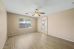 13153 W Mauna Loa Ln, Surprise, AZ 85379 - Photo 11