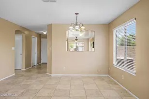 13153 W Mauna Loa Ln, Surprise, AZ 85379 - Photo 7