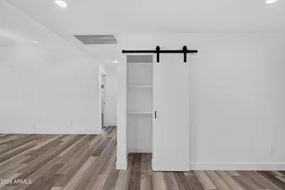 2327 N 31st Street, Phoenix, AZ 85008 - Photo 23