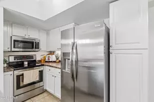 1720 E Thunderbird Rd, Phoenix, AZ 85022 - Photo 13