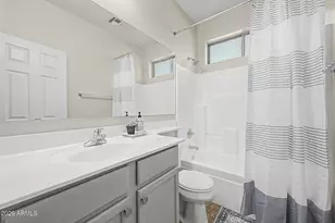 13534 W Port Royale Ln, Surprise, AZ 85379 - Photo 19