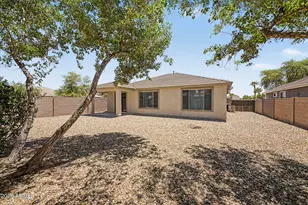 13534 W Port Royale Ln, Surprise, AZ 85379 - Photo 25