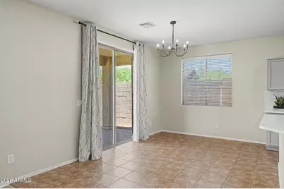 13534 W Port Royale Lane, Surprise, AZ 85379 - Photo 7