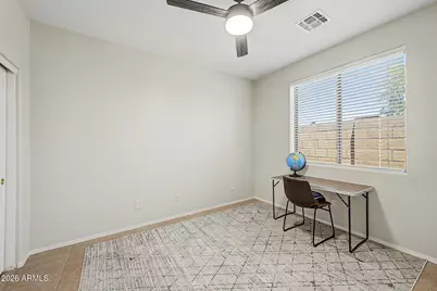 13534 W Port Royale Lane, Surprise, AZ 85379 - Photo 17