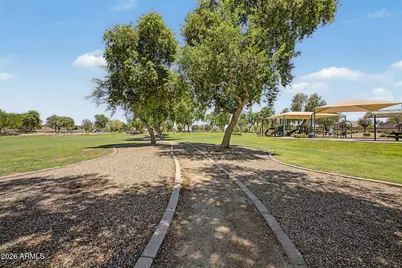 13534 W Port Royale Lane, Surprise, AZ 85379 - Photo 33