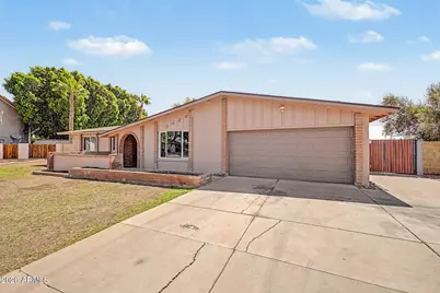 2429 S Rogers Street, Mesa, AZ 85202 - Photo 5