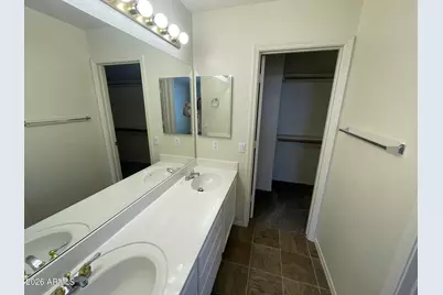 4725 E Goldfinch Gate Lane, Phoenix, AZ 85044 - Photo 15