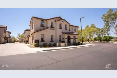 16425 W Latham Street #1, Goodyear, AZ 85338 - Photo 3