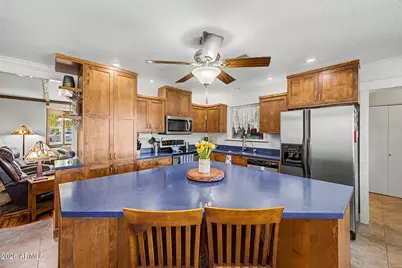914 E 9th Street, Mesa, AZ 85203 - Photo 3