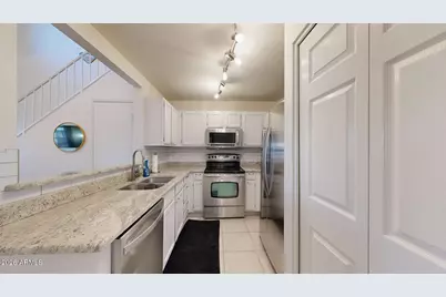 8625 E Belleview Place #1104, Scottsdale, AZ 85257 - Photo 5