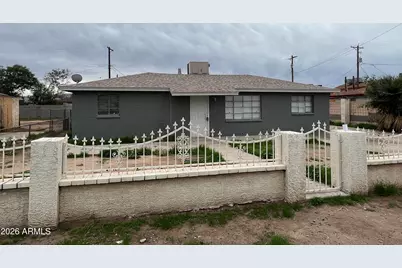 2233 E Wood Street, Phoenix, AZ 85040 - Photo 1
