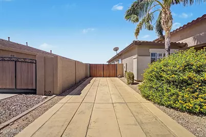 9809 W Bent Tree Drive, Peoria, AZ 85383 - Photo 43