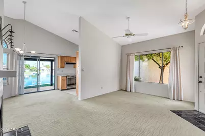238 S Lakeview Boulevard, Chandler, AZ 85225 - Photo 5
